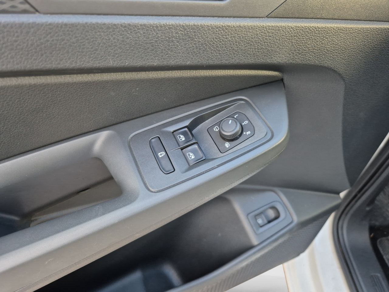 Volkswagen Caddy Maxi 1.5 Tsi Hybrid Dsg Origin - Foto 2