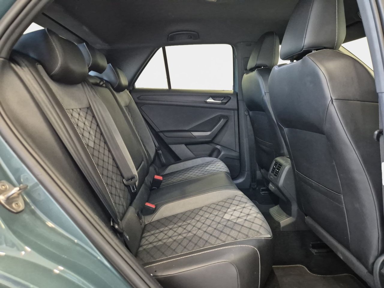 Volkswagen T-roc 1.5 Tsi 150cv Dsg Rline - Foto 2