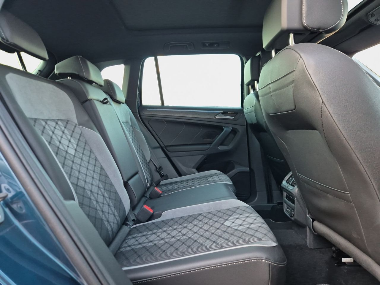 Volkswagen Tiguan 2.0 Tdi 150 Cv Stronic Rline - Foto 2