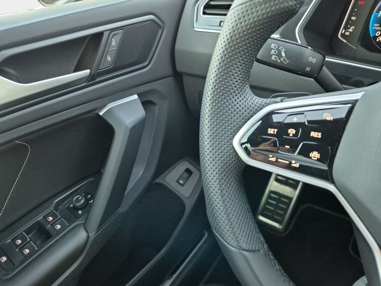 Volkswagen Tiguan 2.0 Tdi 150 Cv Stronic Rline - Foto 2