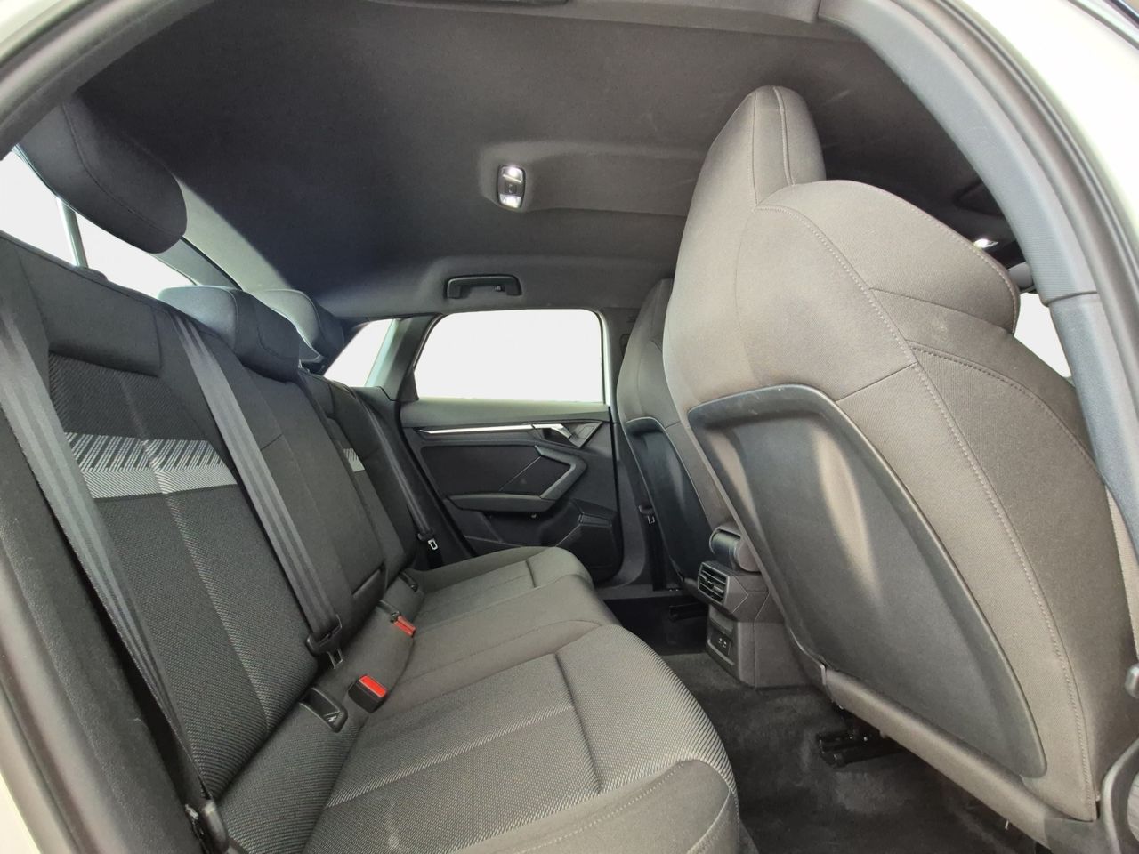 Audi A3 Sb 40 Tfsi 204cv Stronic Advance - Foto 2