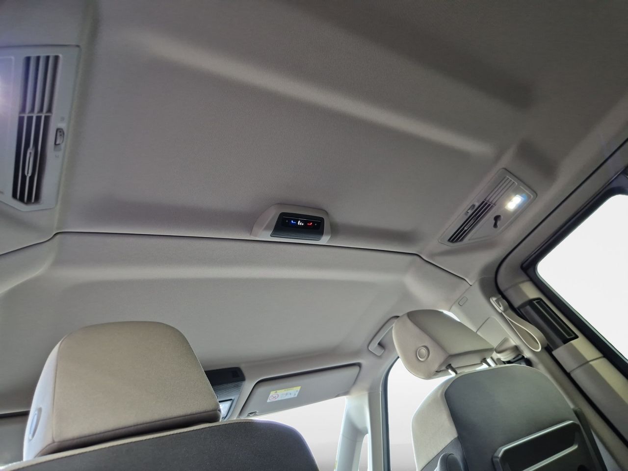 Volkswagen Multivan Edition+ 1.5 Ehybrid 130 Kw Dsg 4m B.c. - Foto 2