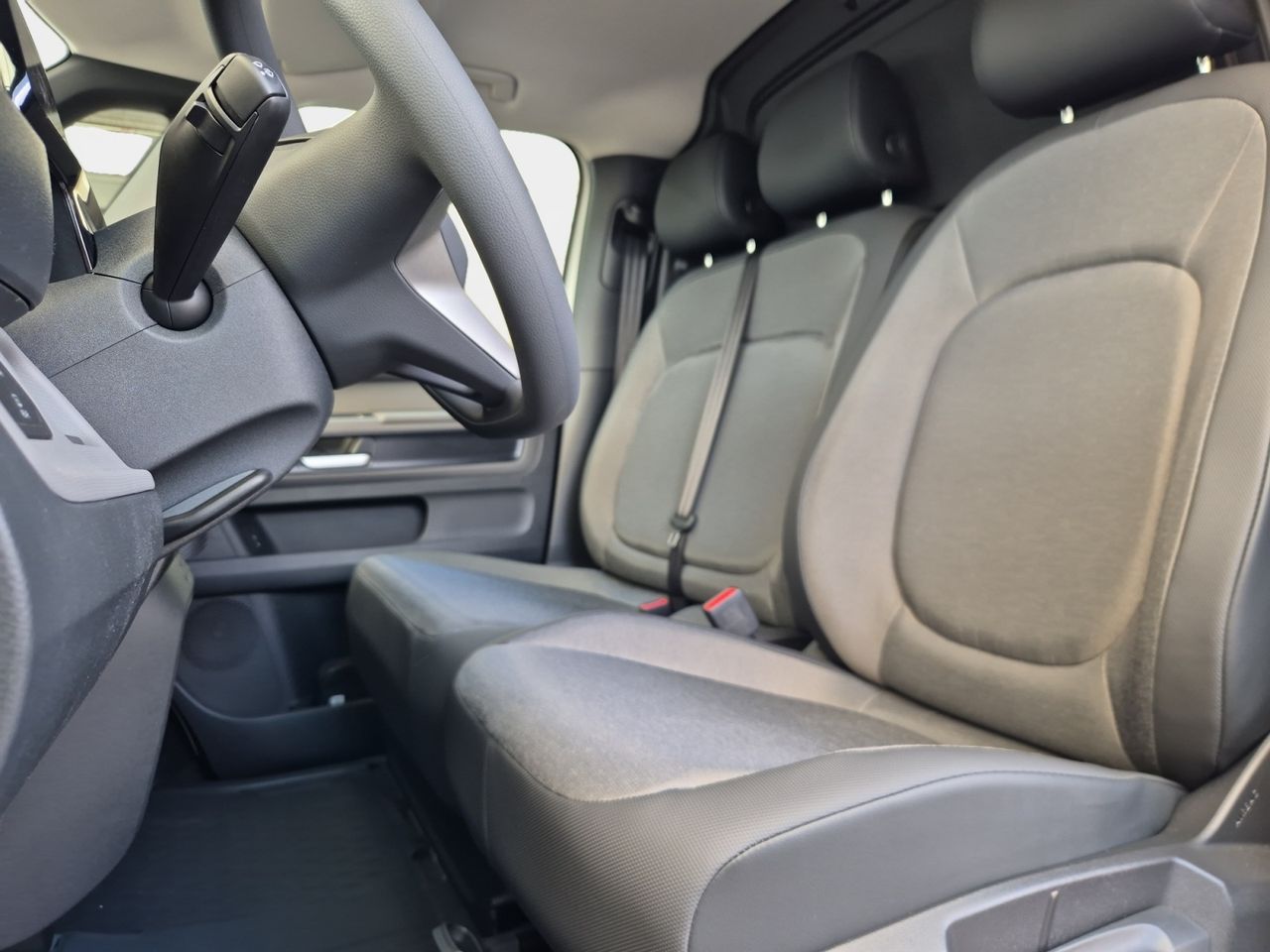 Volkswagen Id.buzz Cargo 286 Cv - Foto 2