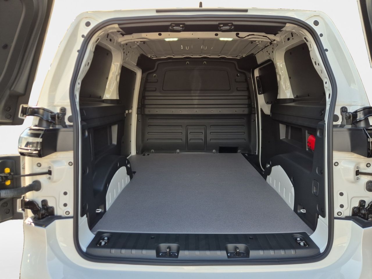 Volkswagen Id.buzz Cargo 286 Cv - Foto 2