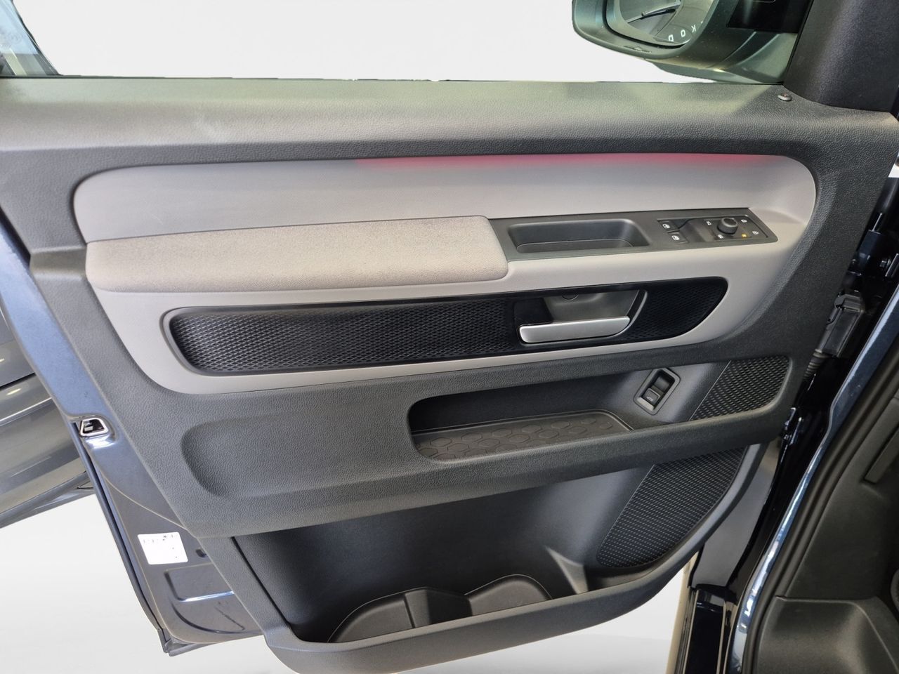 Volkswagen Id.buzz E-motion 7 Asientos 210kw (286cv) 79kwh - Foto 2