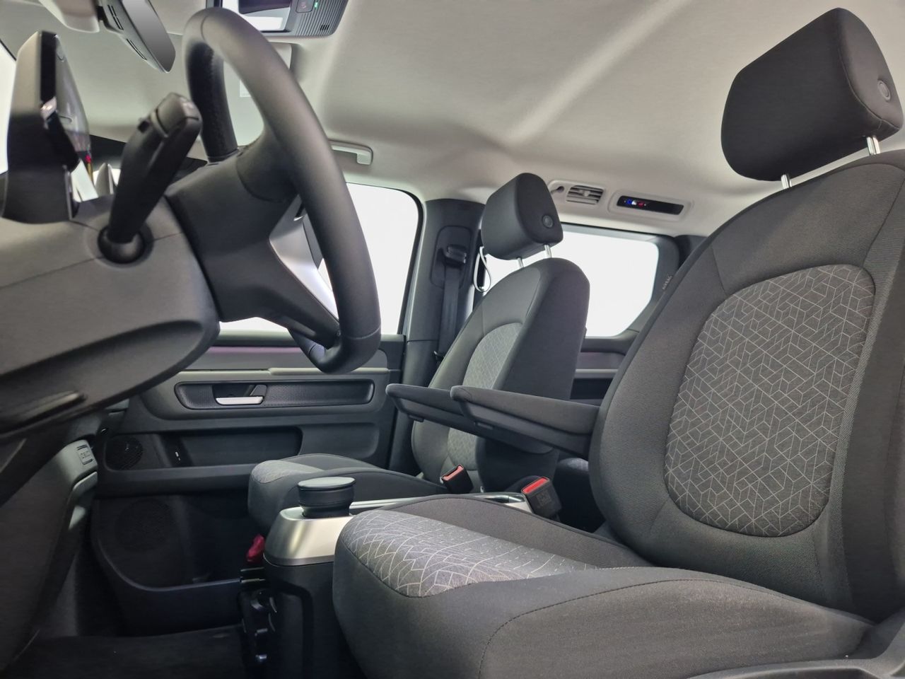 Volkswagen Id.buzz E-motion 7 Asientos 210kw (286cv) 79kwh - Foto 2