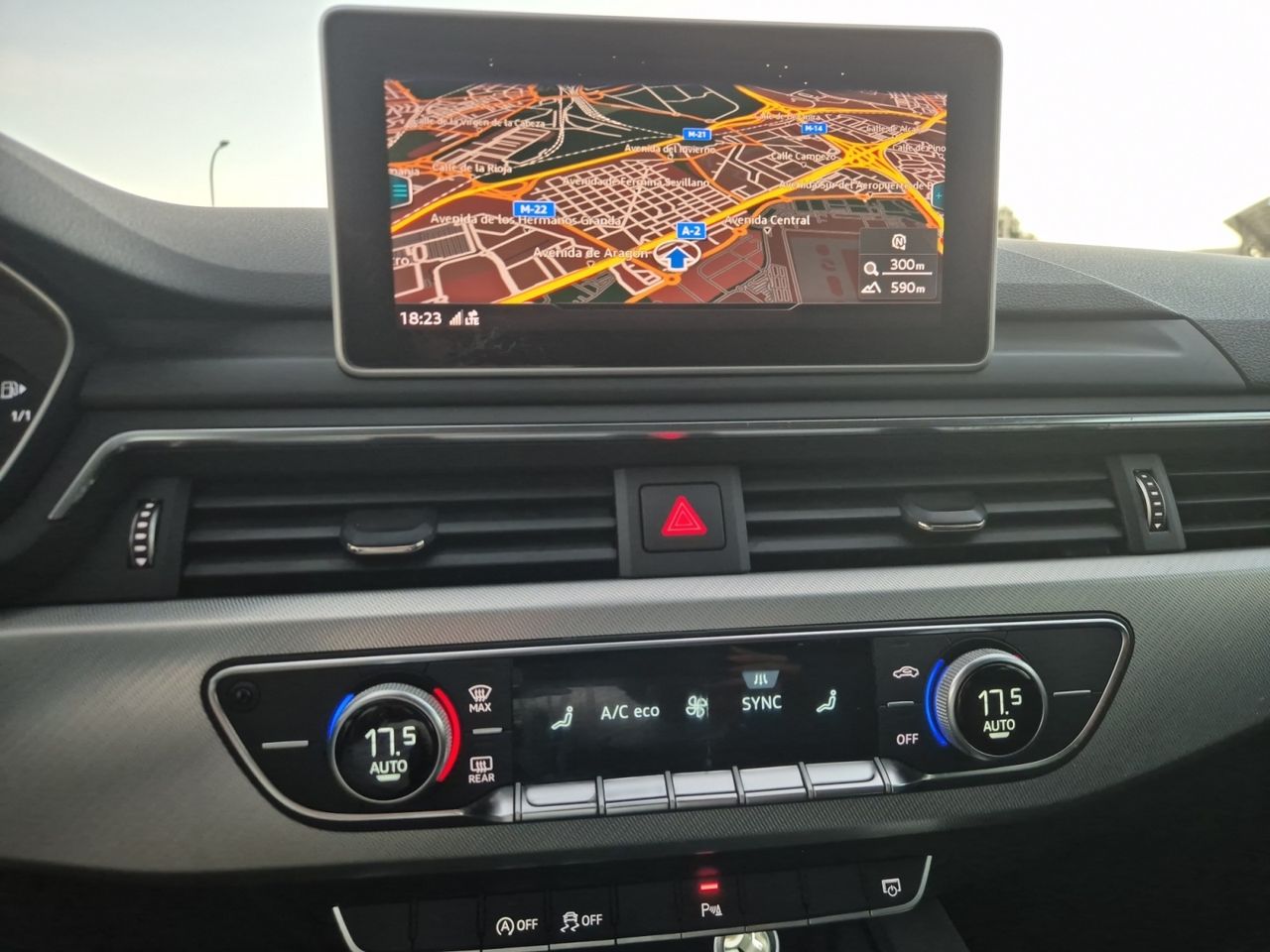 Audi A4 Avant Tfsi 150cv Sline - Foto 2
