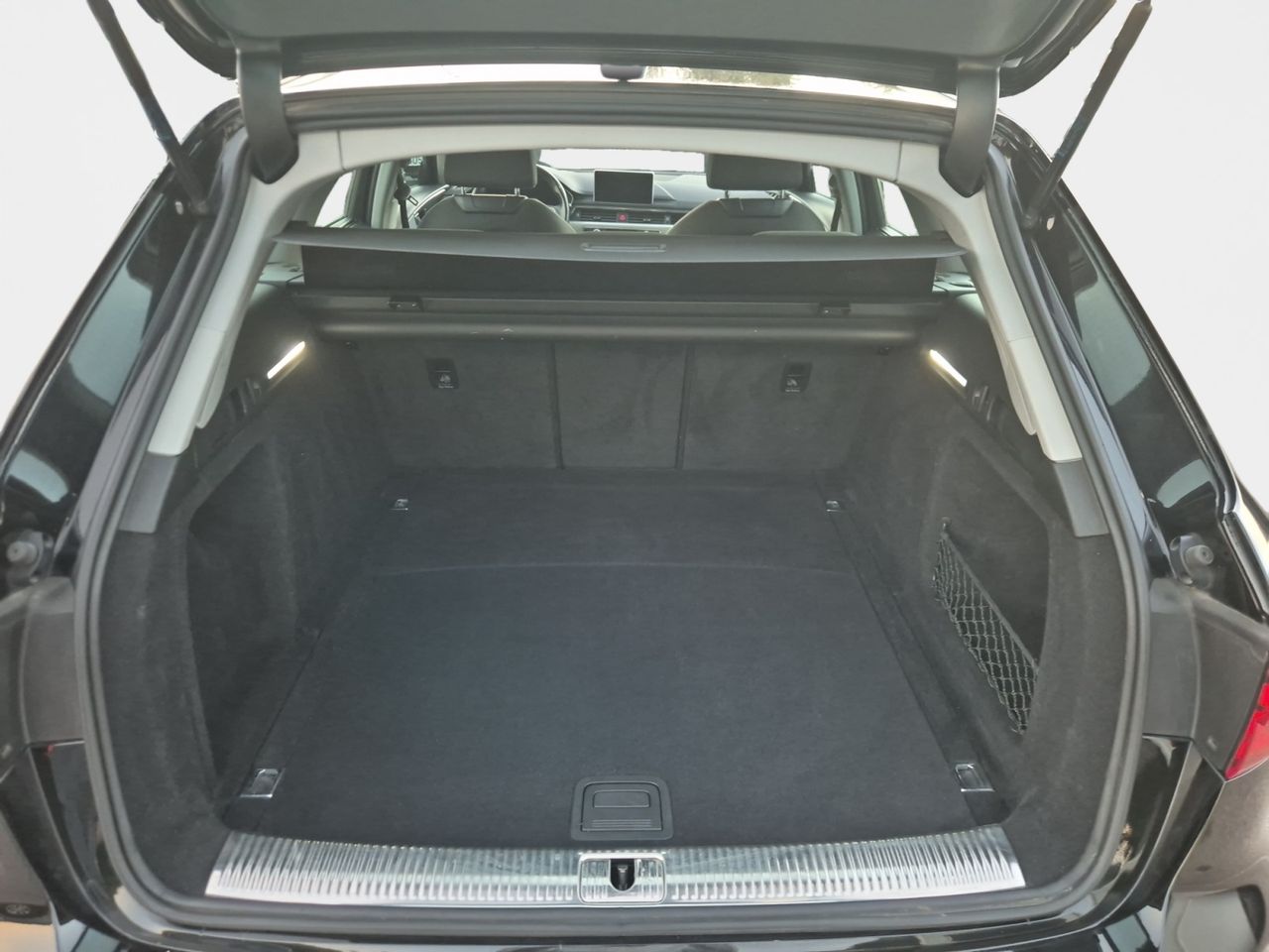 Audi A4 Avant Tfsi 150cv Sline - Foto 2