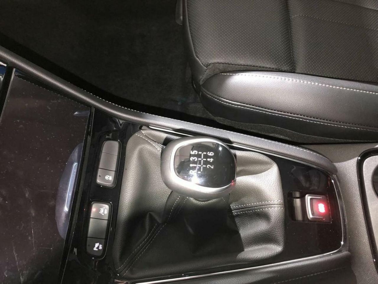 Opel Grandland 1.2 Turbo Ultimate - foto 19