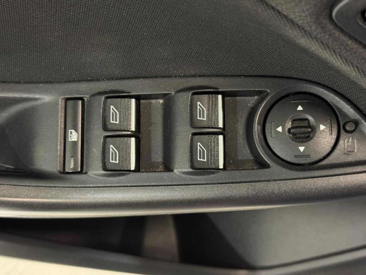 Ford Focus 1.0 Ecoboost 92kW Trend+ - foto 10