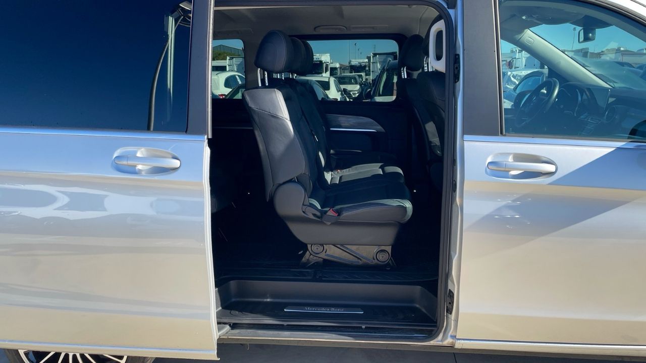 Mercedes Clase V 300 d Avantgarde Largo - foto 15