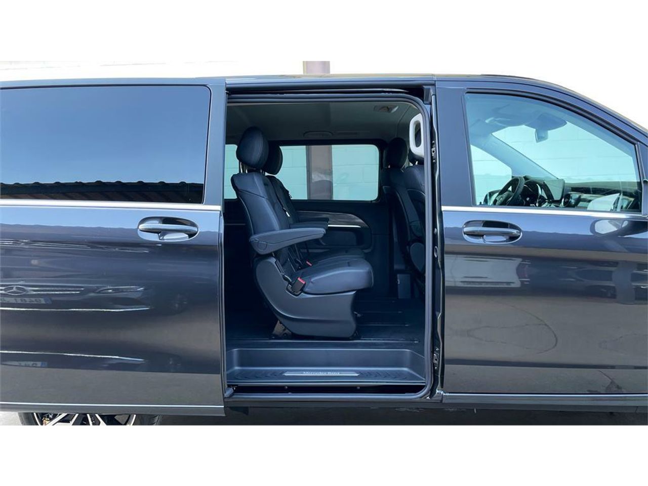 Mercedes Clase V 300 d Avantgarde Largo - foto 18