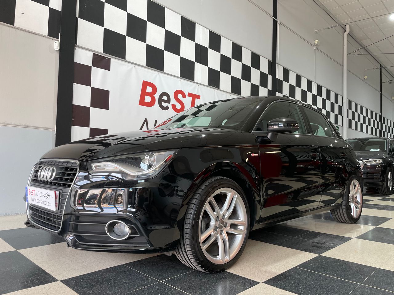 Audi A1 Sportback ocasión segunda mano 2015 Diésel por 18.490€ en Málaga