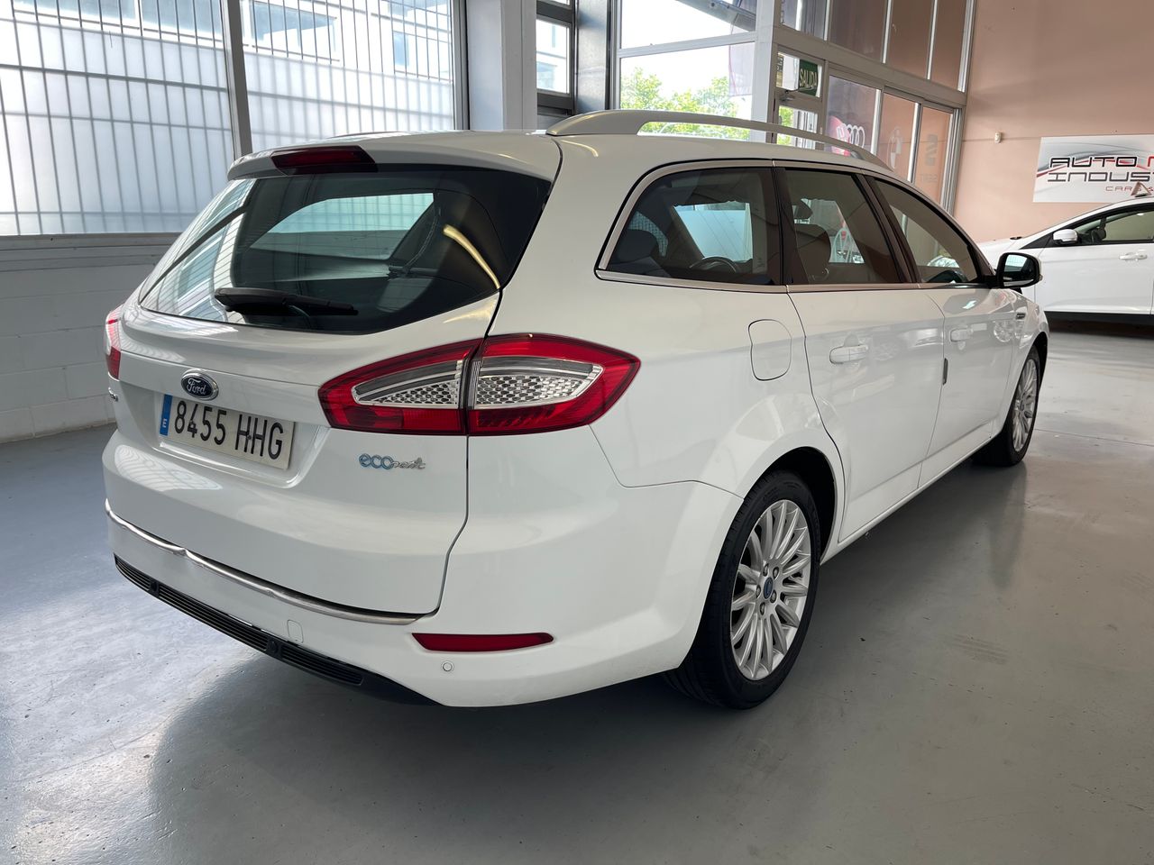 ford mondeo familiar 2013 / foto grande (3)