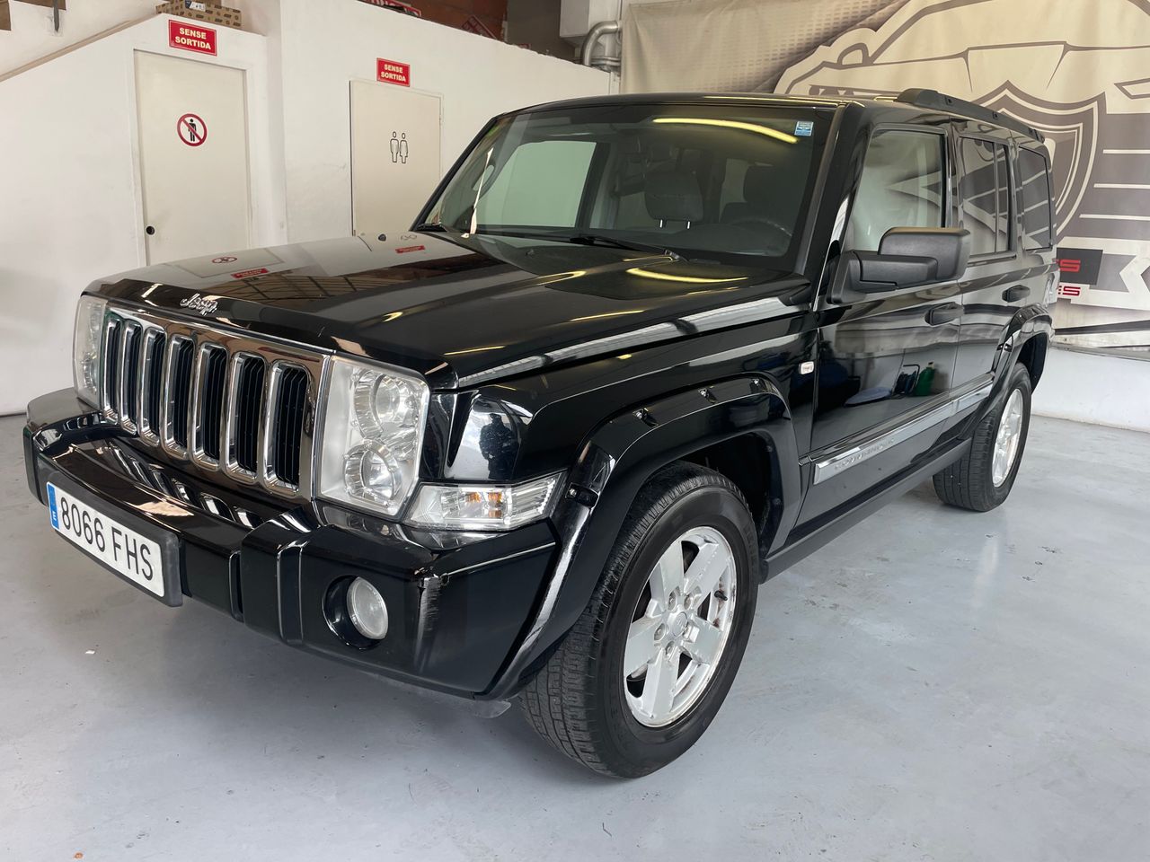 Foto jeep commander 2007 /