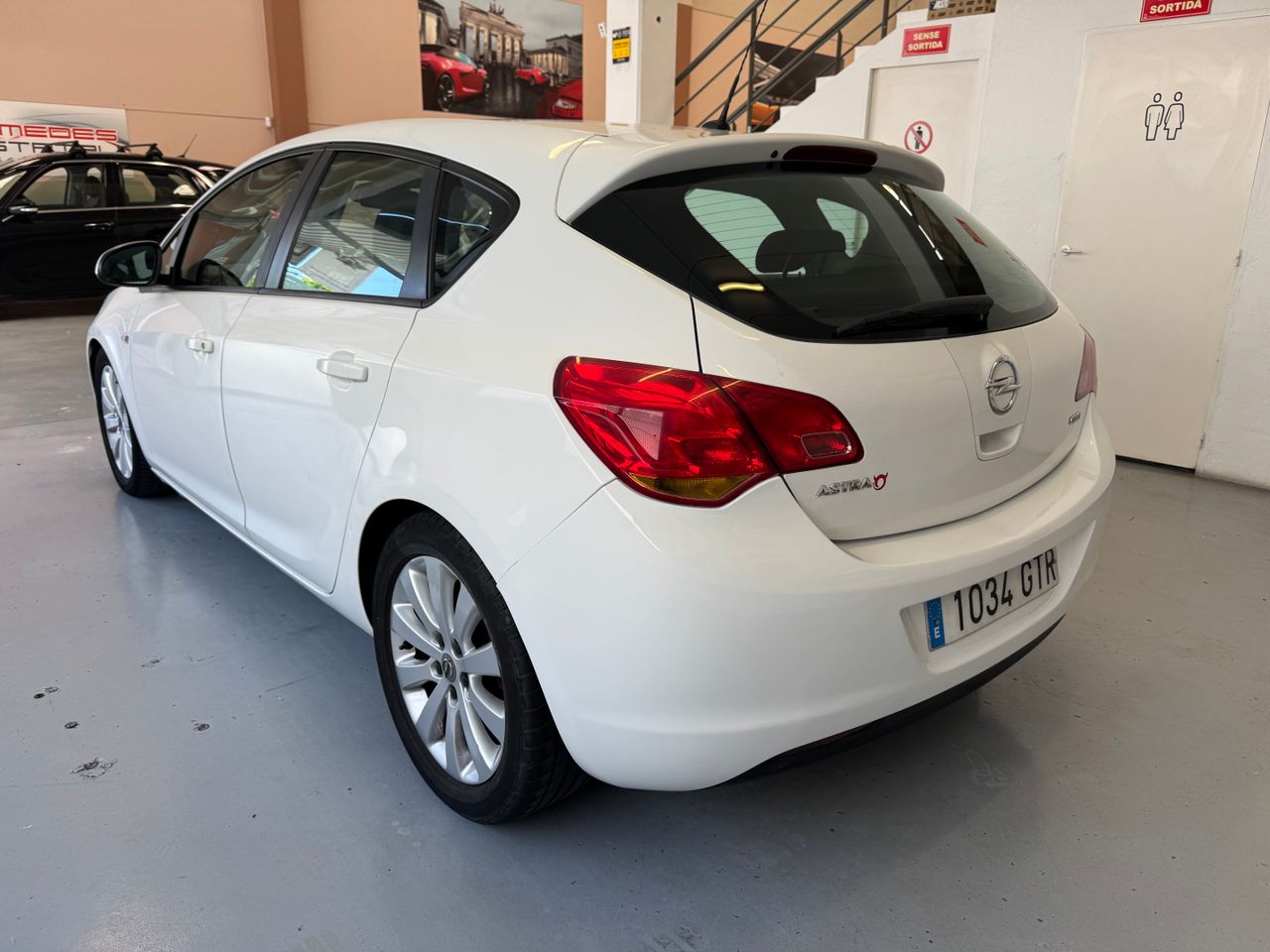 opel astra 2010 / foto grande (2)