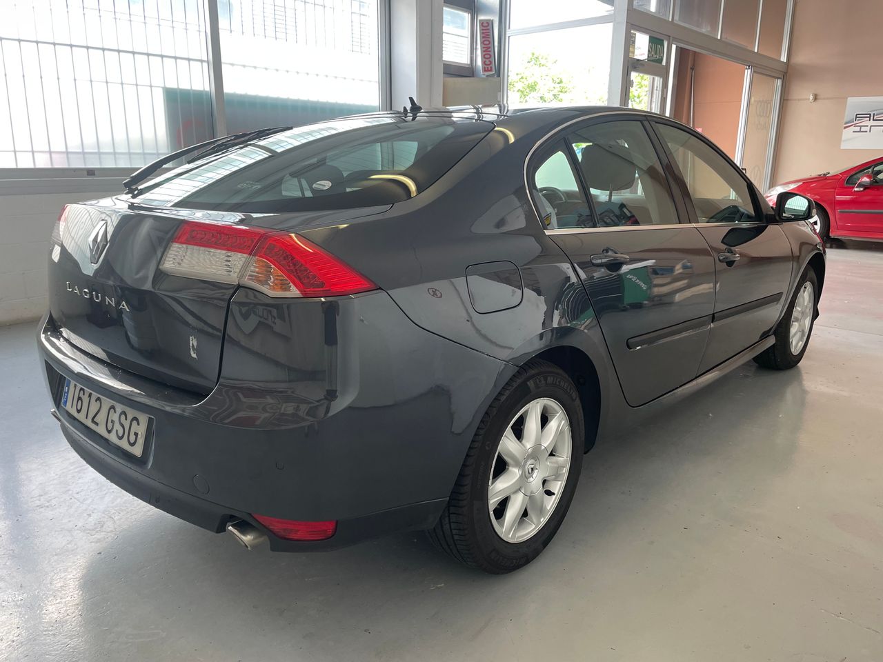 renault laguna 2009 / foto grande (3)