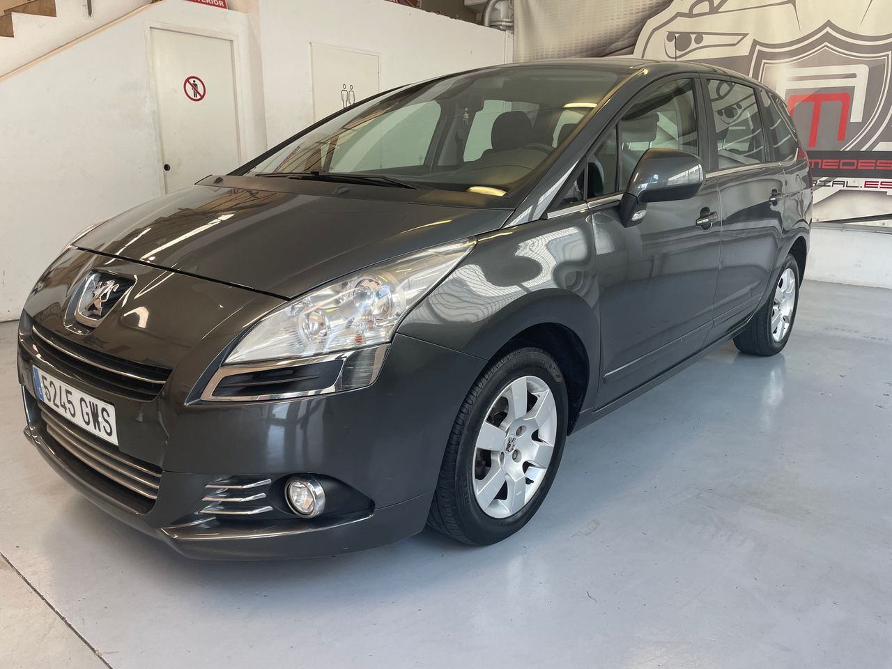 foto de peugeot 5008 2009 de segunda mano