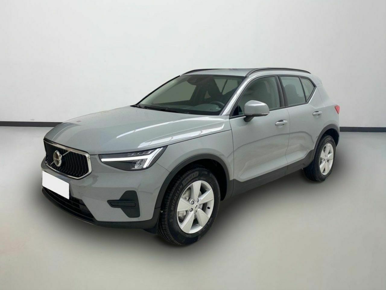 Volvo XC40 2.0 B3 G Essential Auto