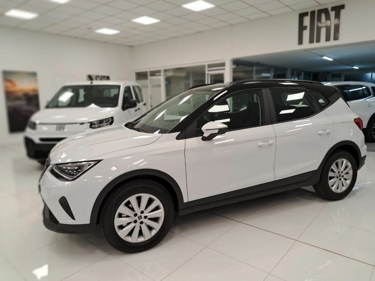 Seat Arona 1.0 TSI 85kW 115CV Style XL  - Foto 2