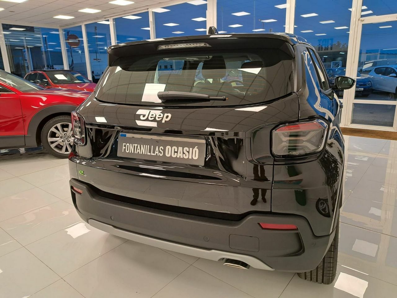 Jeep Avenger 1.2 eHybrid 74kW 100CV Altitude - Foto 2