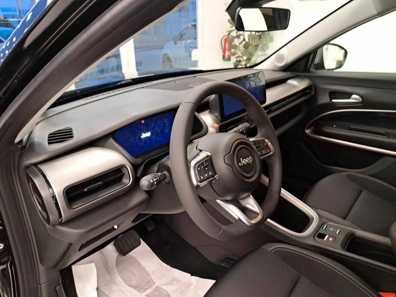 Jeep Avenger 1.2 eHybrid 74kW 100CV Altitude - Foto 2
