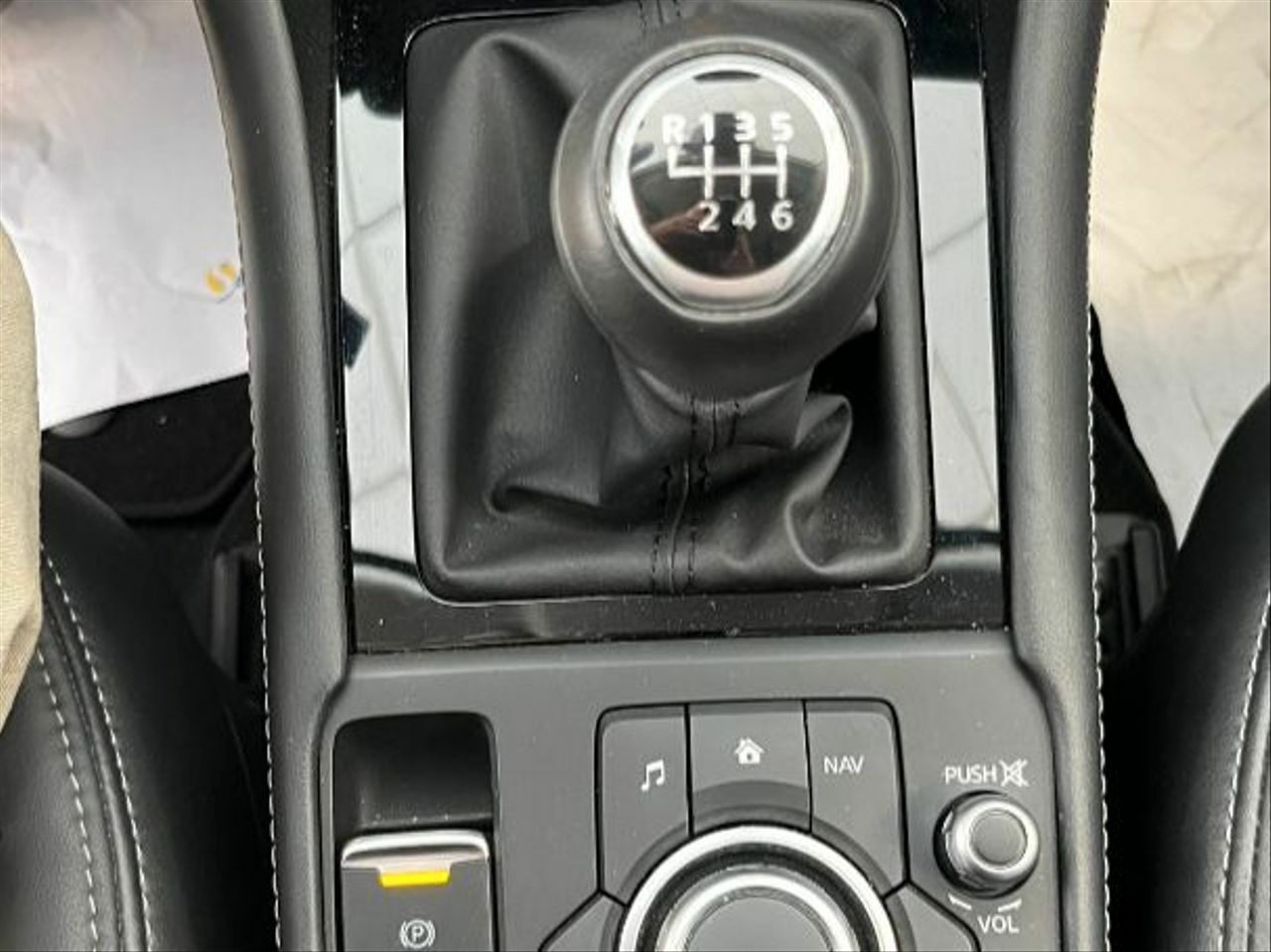 Mazda CX-3 2.0 G 89kW 121CV 2WD AT Zenith  - Foto 2