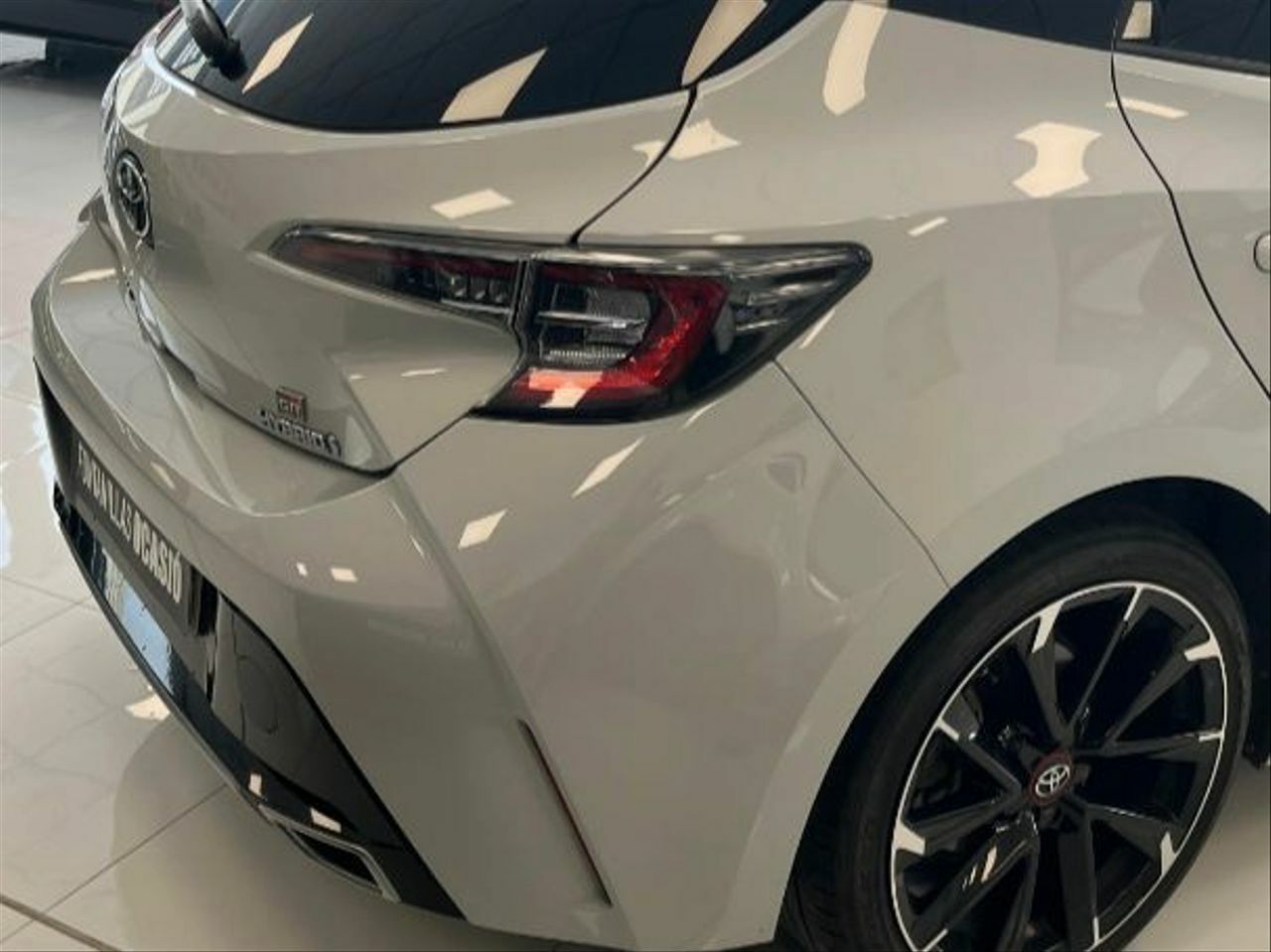 Toyota Corolla 2.0 180H GRSPORT ECVT  - Foto 2
