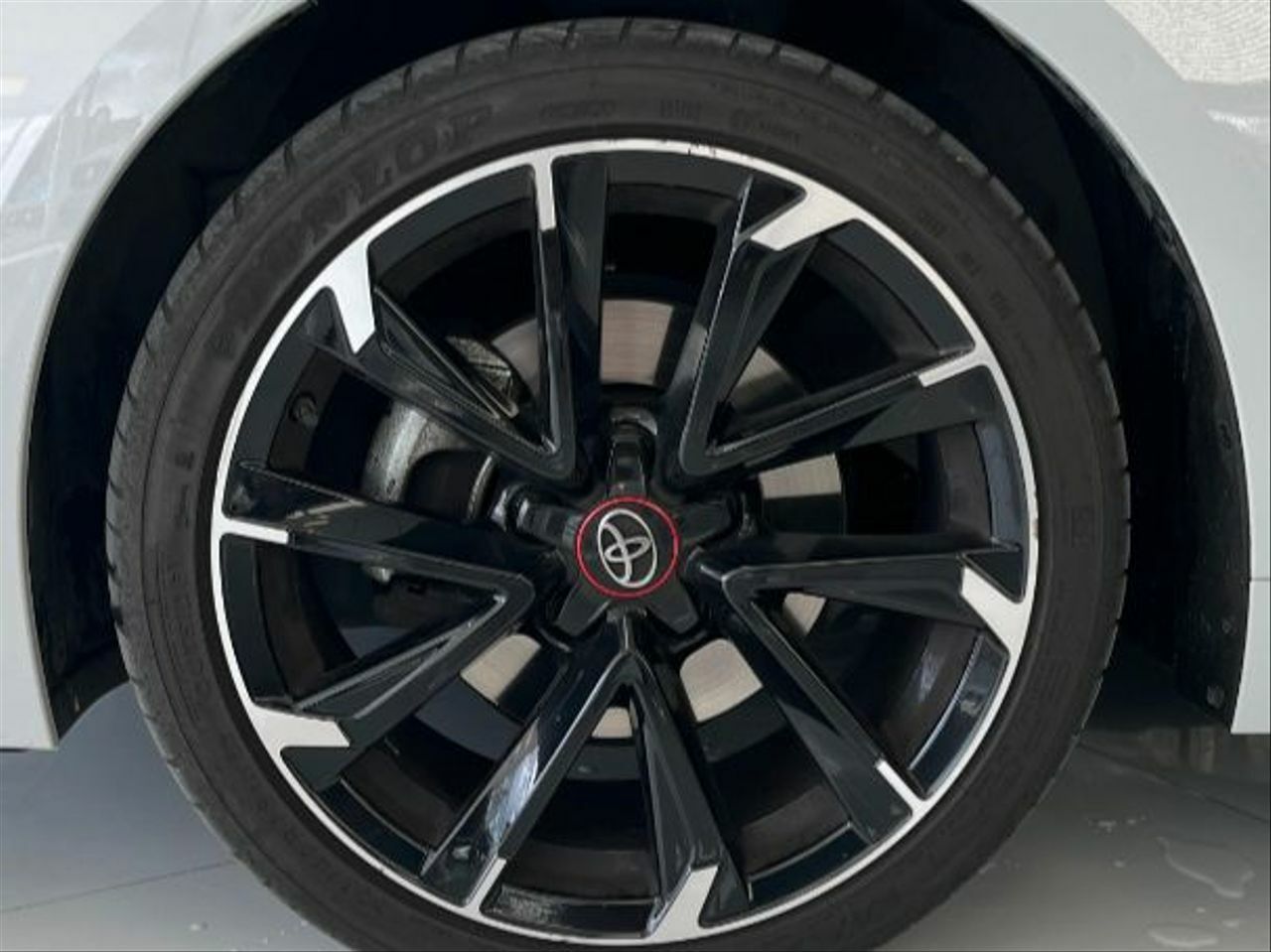Toyota Corolla 2.0 180H GRSPORT ECVT  - Foto 2