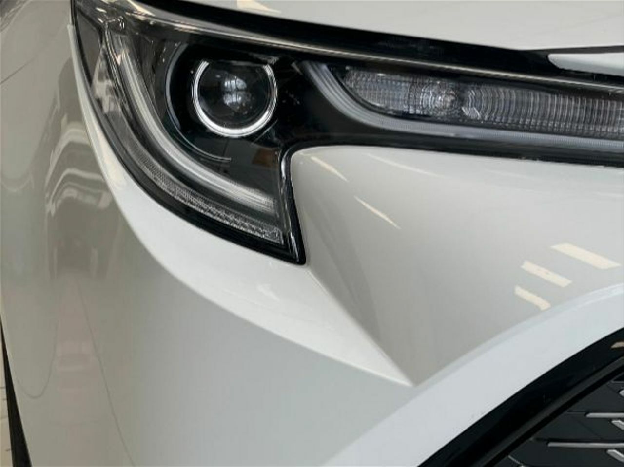 Toyota Corolla 2.0 180H GRSPORT ECVT  - Foto 2