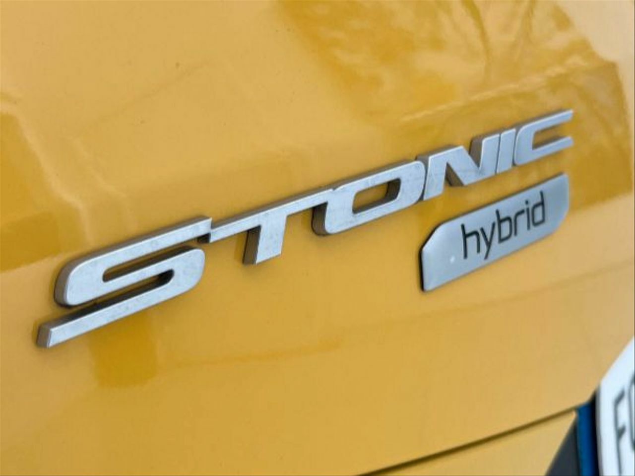 Kia Stonic 1.0 TGDi 74kW 100CV MHEV MT GT Line - Foto 2