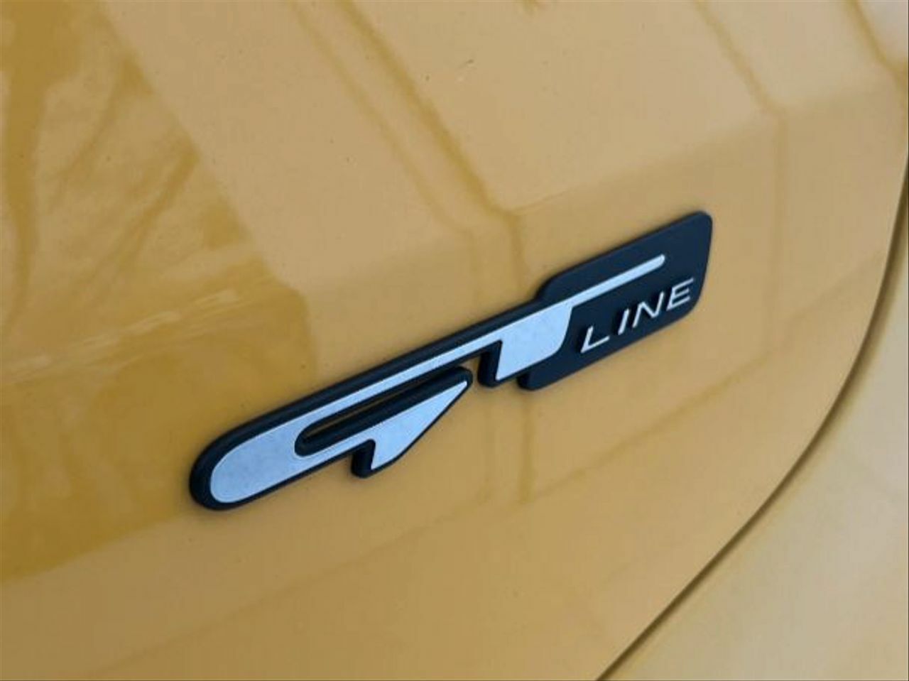 Kia Stonic 1.0 TGDi 74kW 100CV MHEV MT GT Line - Foto 2