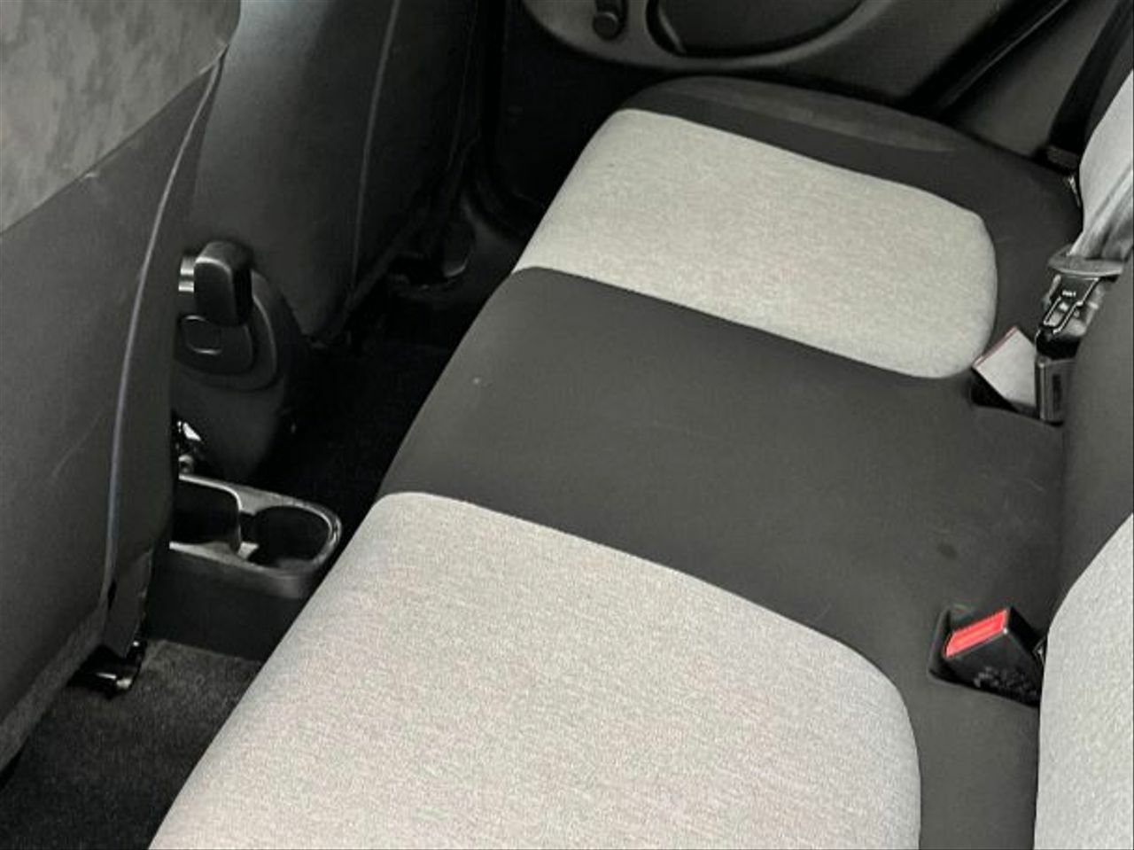 Fiat Panda Cross 1.0 Hybrid 51kw 70CV - Foto 2