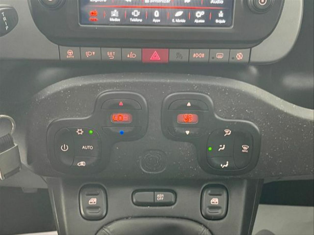 Fiat Panda Cross 1.0 Hybrid 51kw 70CV - Foto 2