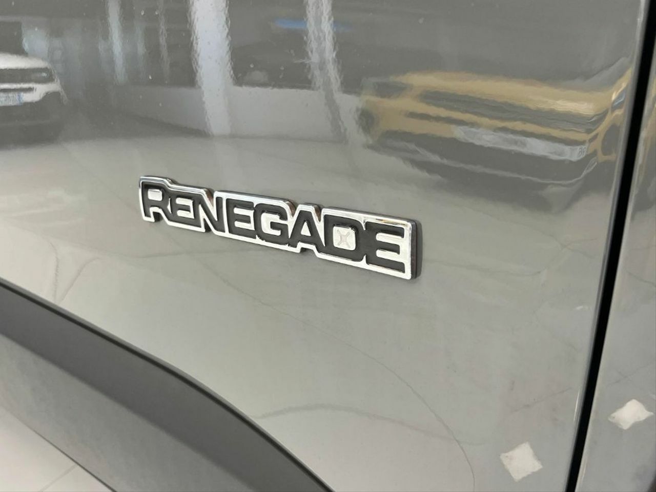 Jeep Renegade Longitude 1.0G 88kW 120CV 4x2  - Foto 2