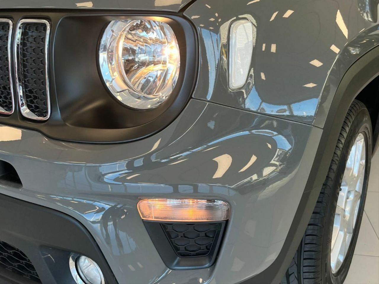 Jeep Renegade Longitude 1.0G 88kW 120CV 4x2  - Foto 2