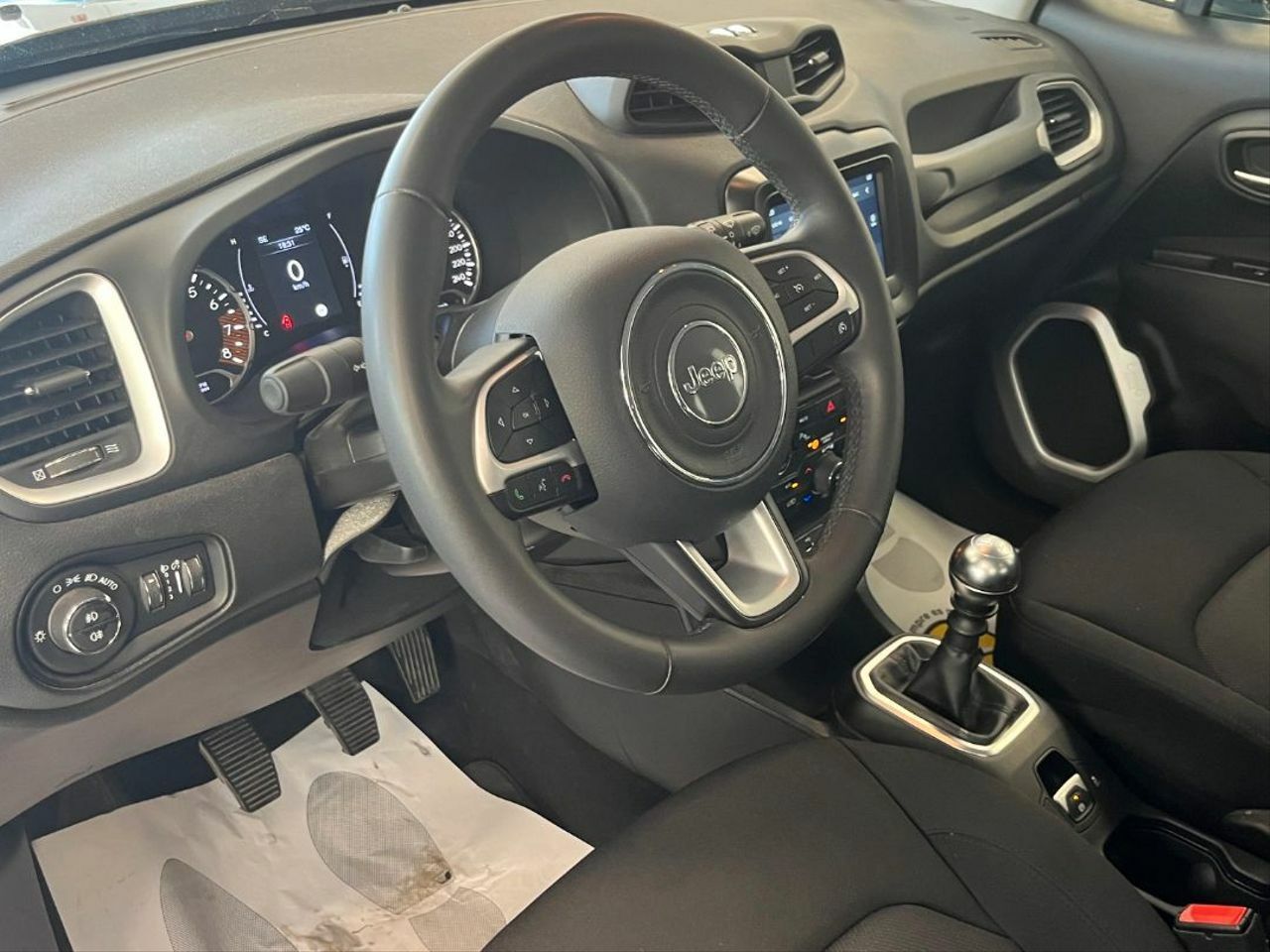 Jeep Renegade Longitude 1.0G 88kW 120CV 4x2  - Foto 2