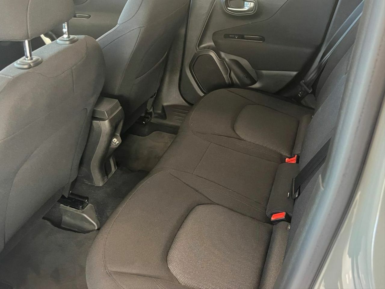 Jeep Renegade Longitude 1.0G 88kW 120CV 4x2  - Foto 2