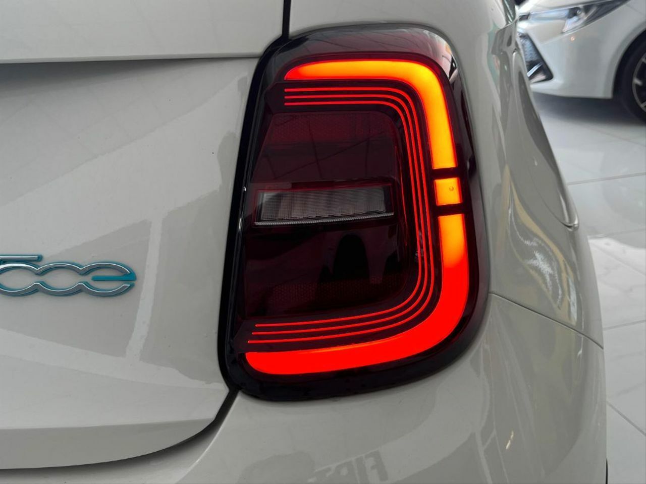 Fiat 500 Action Hb 185km 70kW 95CV - Foto 2