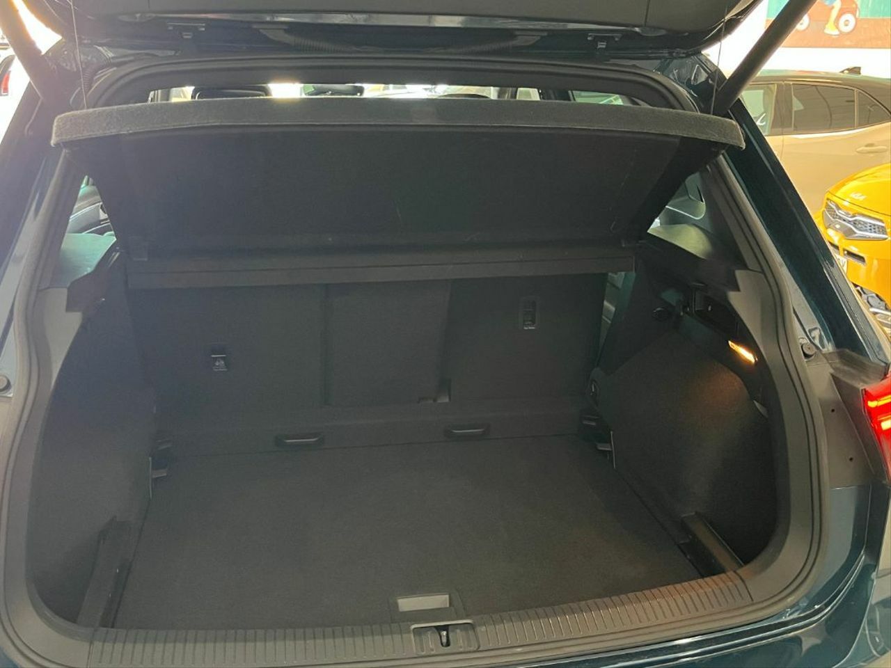Volkswagen Tiguan RLine 1.5 TSI 110kW 150CV DSG  - Foto 2