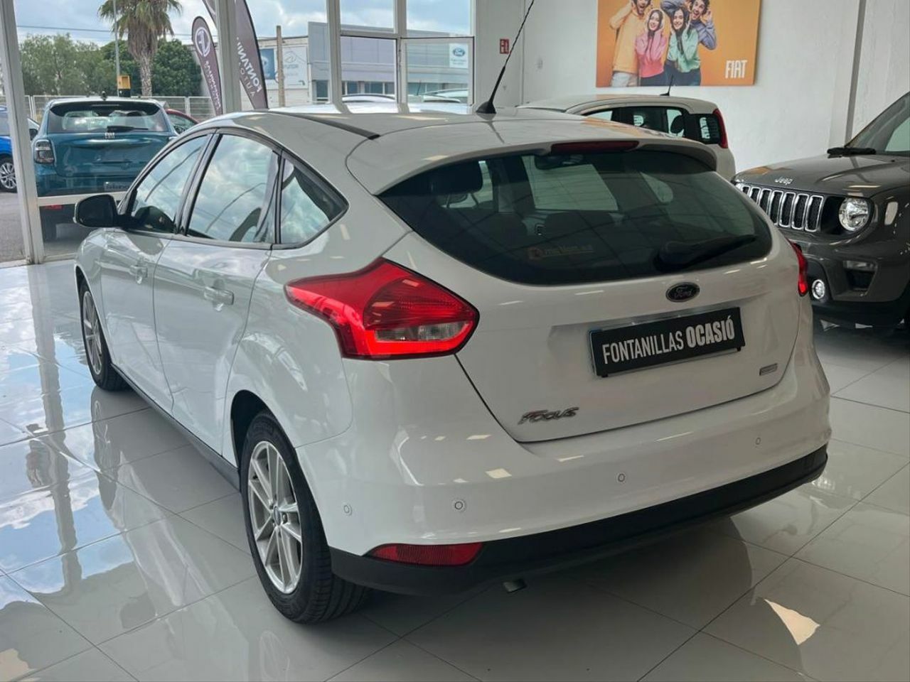 Ford Focus 1.0 Ecoboost AutoStartStop 74kW Trend  - Foto 2