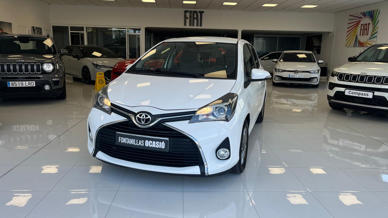 Toyota Yaris active - Foto 2