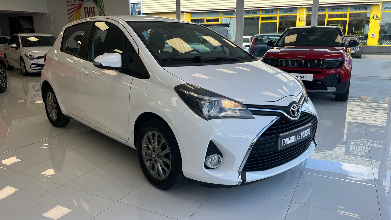 Toyota Yaris active - Foto 2