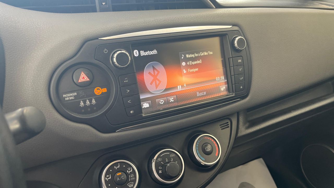 Toyota Yaris active - Foto 2