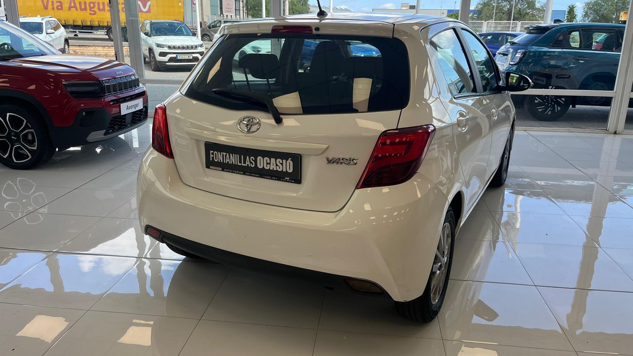 Toyota Yaris active - Foto 2