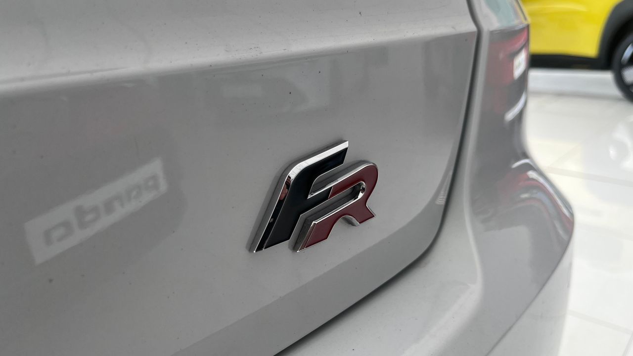 Seat Arona 1.5 TSI 150 FR - Foto 2