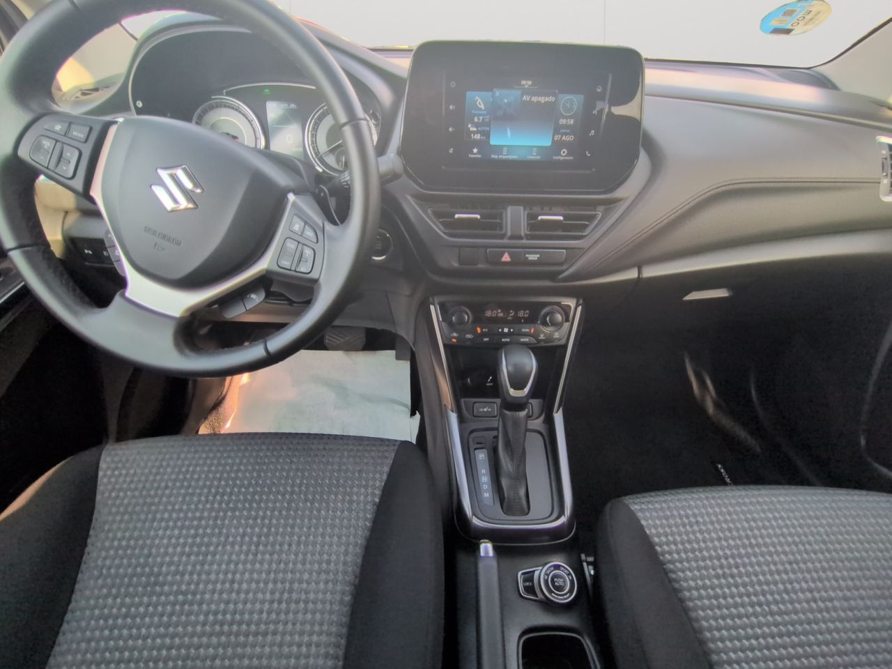 Suzuki SX4 S-Cross 1.5 HYBRID - Foto 2