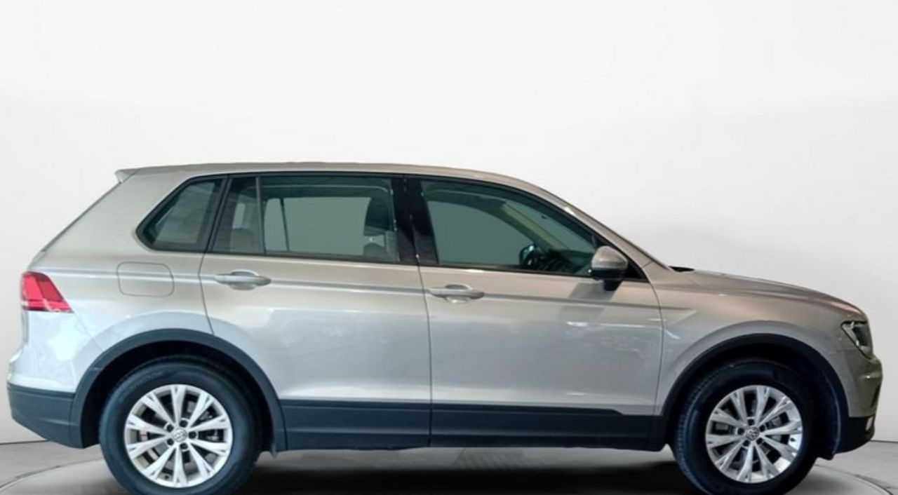 Volkswagen Tiguan EDITION BMT SUV en Tarragona - Foto 2