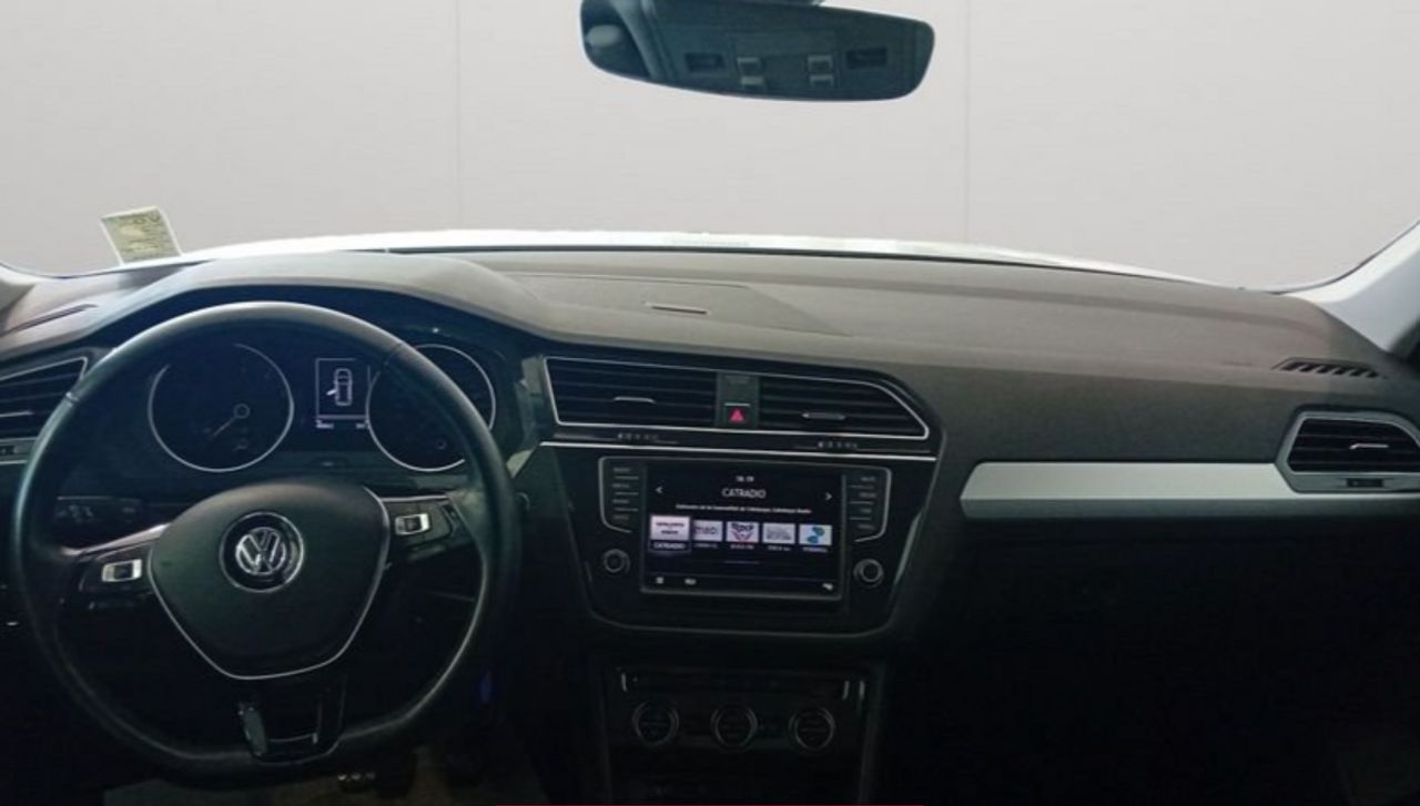 Volkswagen Tiguan EDITION BMT SUV en Tarragona - Foto 2