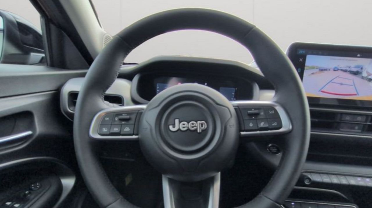 Jeep Avenger SUMMIT en valls - Foto 2